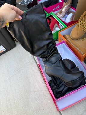 Black Over-the-Knee Platform Boots for Women
